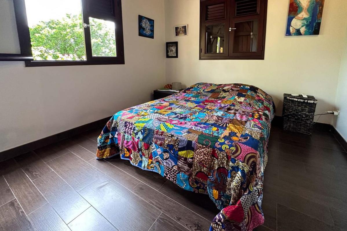 12 Location-villa-martinique-le-robert_chambre--3